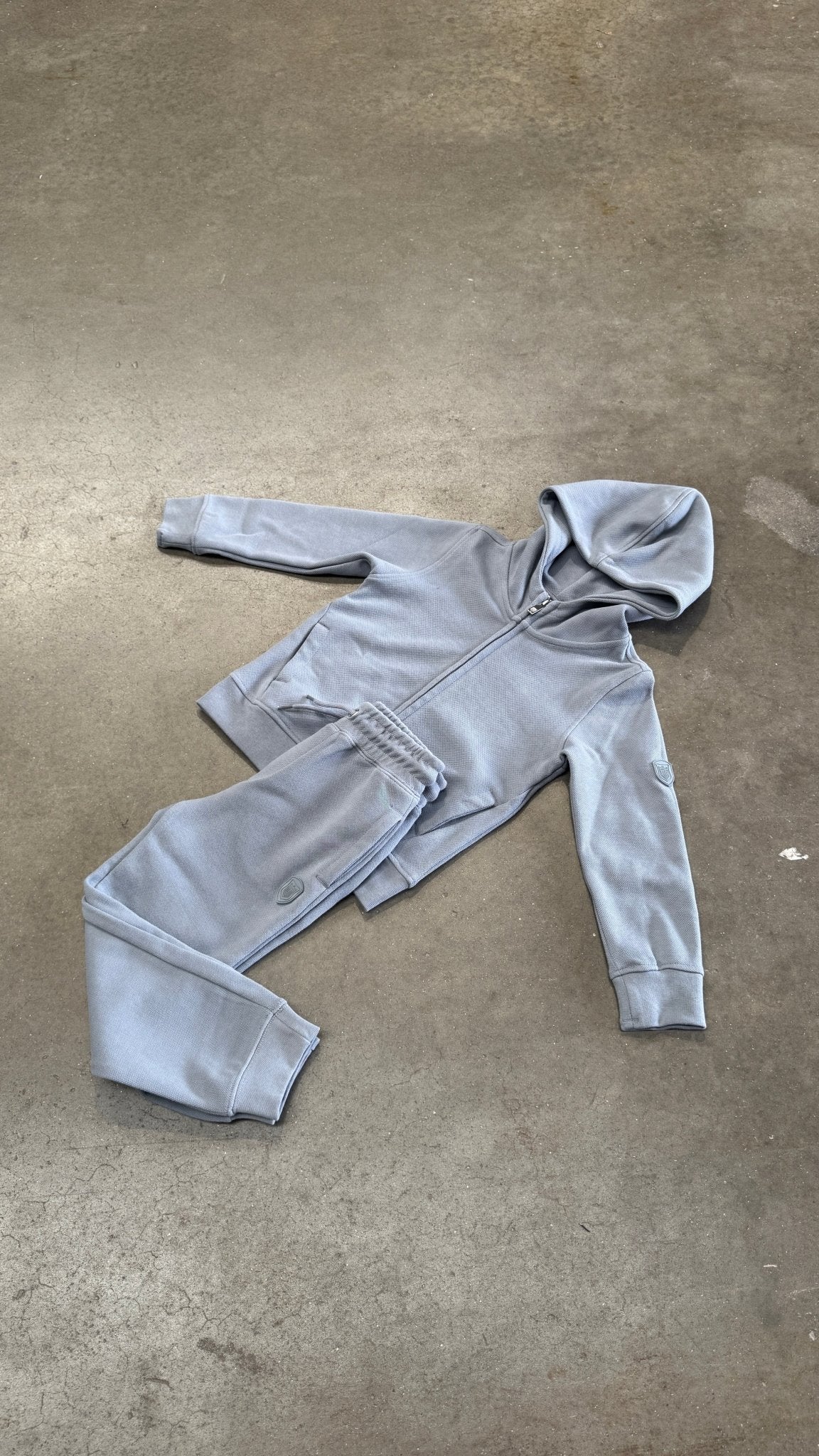 Boys Textured Knit Tracksuit - Nado Grey - Image 5