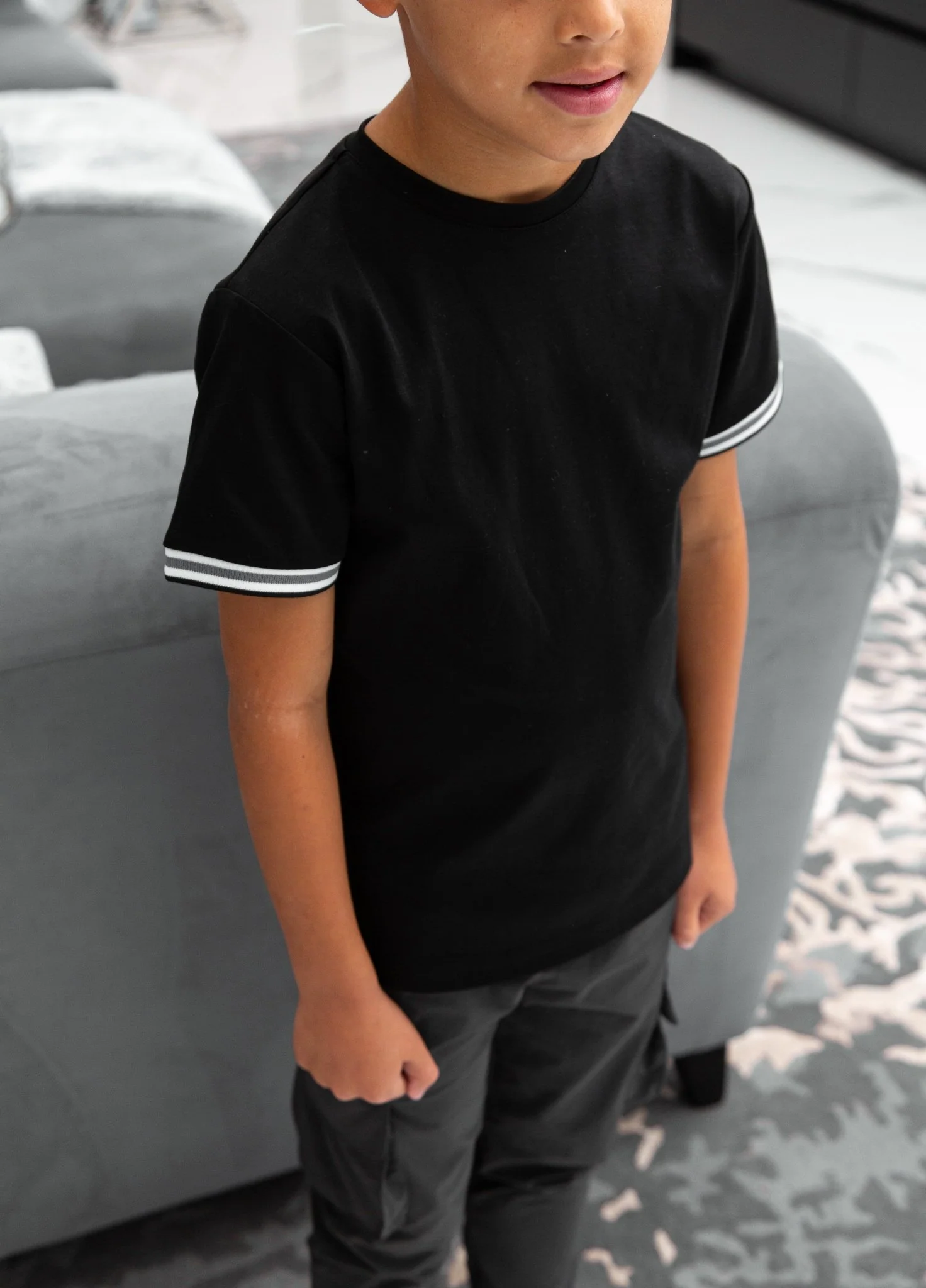 Boys Ribbed Cuff Black T Shirt - Image 4