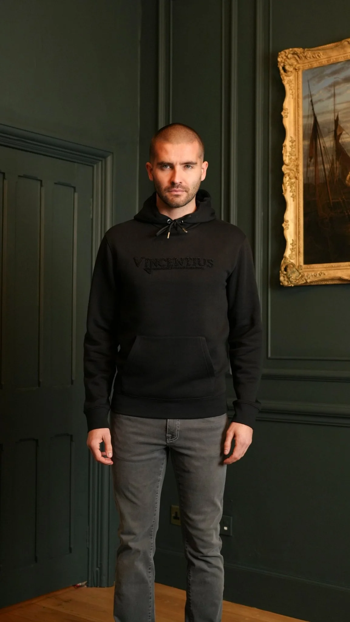 Serif Boucle Hoodie - Black