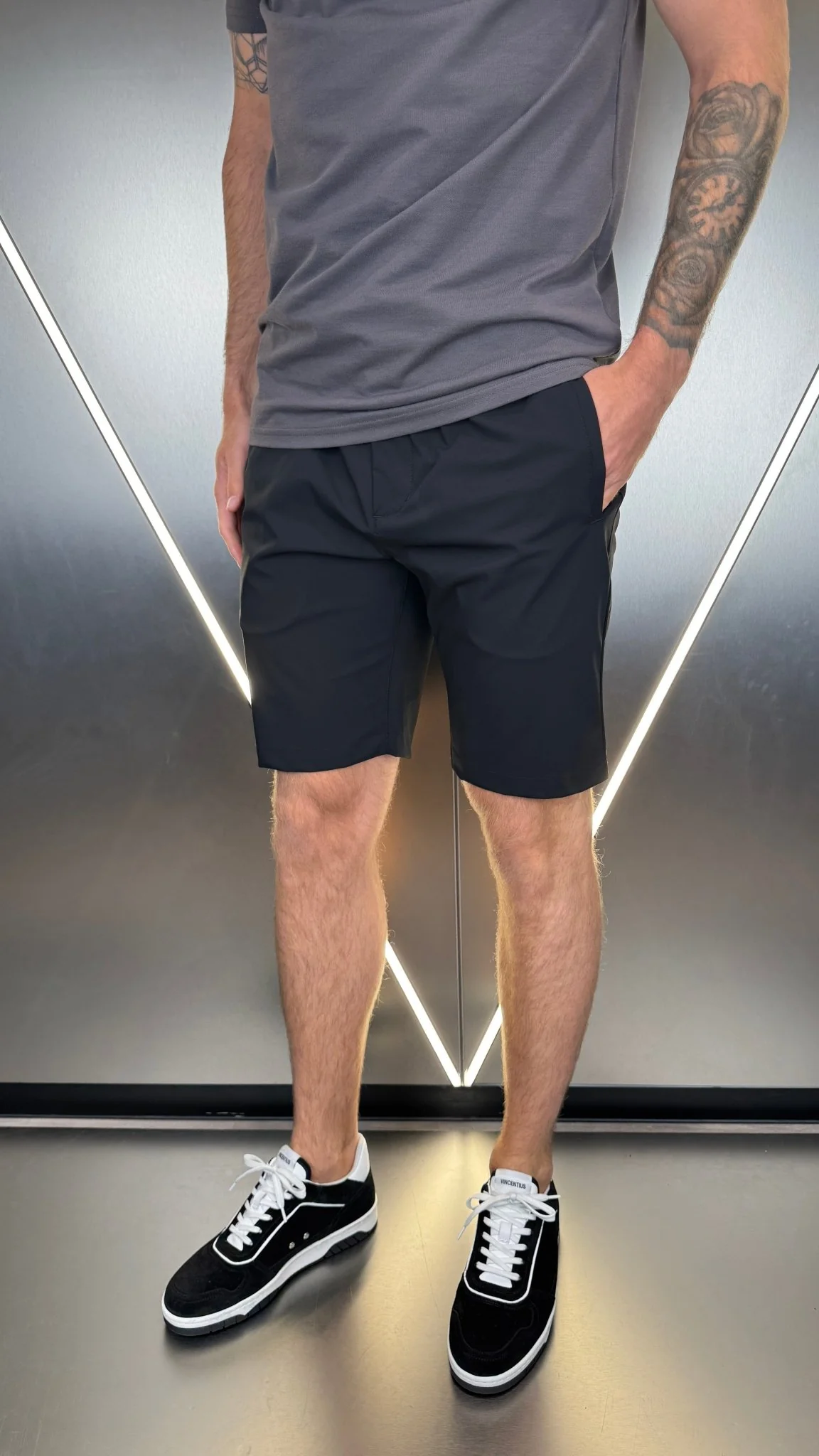 Vincentius Commuter Shorts - Black - Image 3